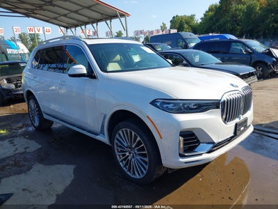 BMW X7 2021
