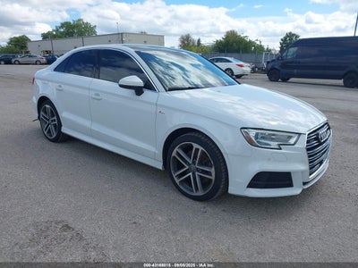 AUDI A3 2017