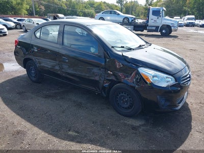 MITSUBISHI MIRAGE G4 2017