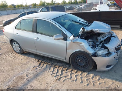 TOYOTA YARIS 2009