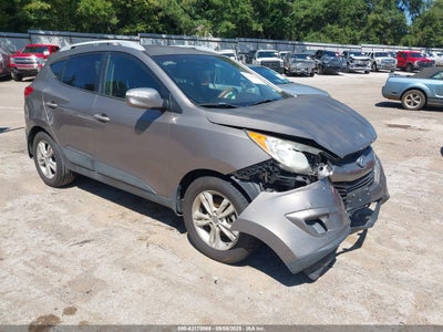 HYUNDAI TUCSON 2012