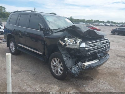 TOYOTA LAND CRUISER 2016