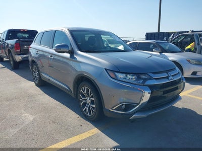 MITSUBISHI OUTLANDER 2017
