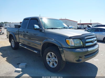 TOYOTA TUNDRA 2004