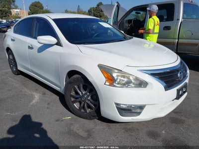 NISSAN ALTIMA 2015