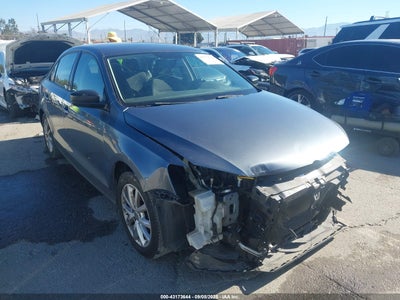 VOLKSWAGEN JETTA 2015