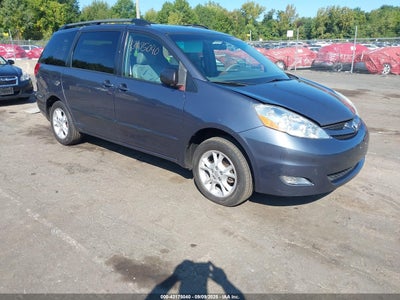 TOYOTA SIENNA 2006