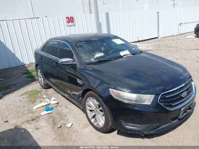 FORD TAURUS 2015