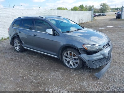 VOLKSWAGEN GOLF ALLTRACK 2019