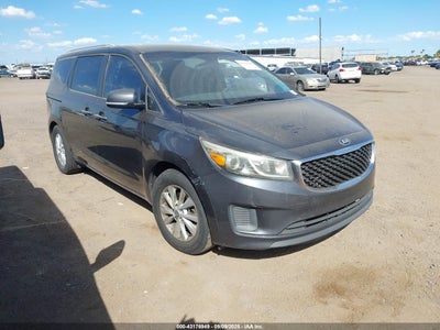 KIA SEDONA 2015