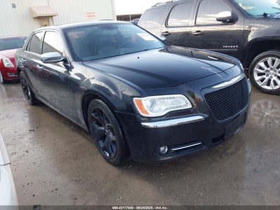 CHRYSLER 300 2012
