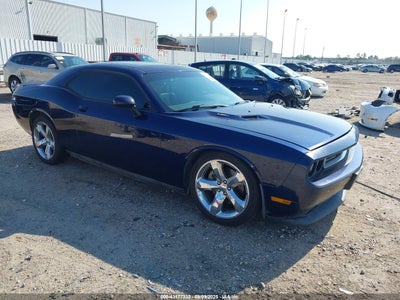 DODGE CHALLENGER 2013