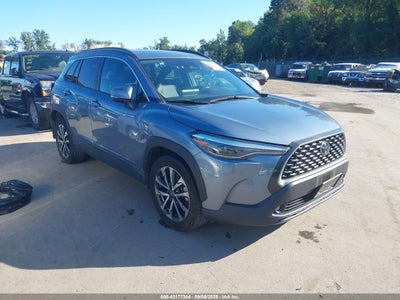 TOYOTA COROLLA CROSS 2024