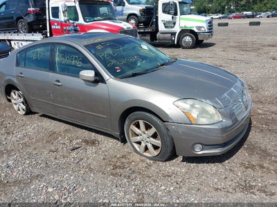 NISSAN MAXIMA 2004