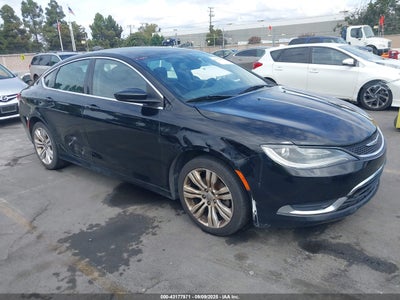 CHRYSLER 200 2015