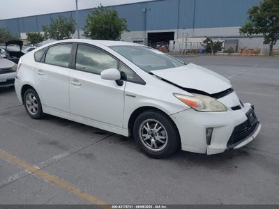 TOYOTA PRIUS 2013