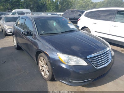 CHRYSLER 200 2012