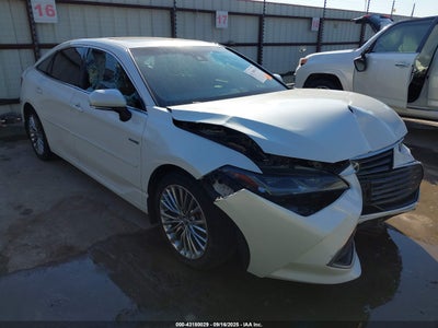 TOYOTA AVALON HYBRID 2019