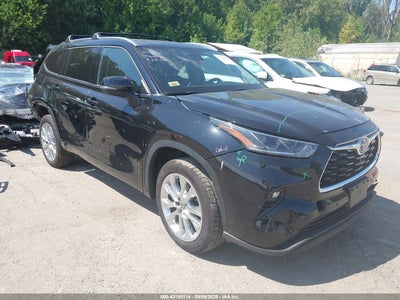 TOYOTA HIGHLANDER 2023