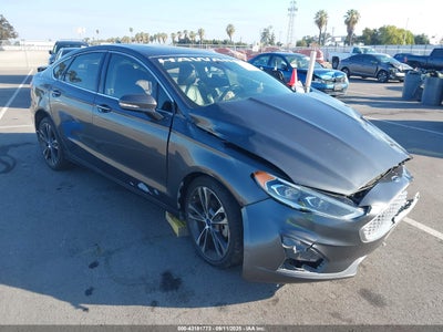 FORD FUSION 2019
