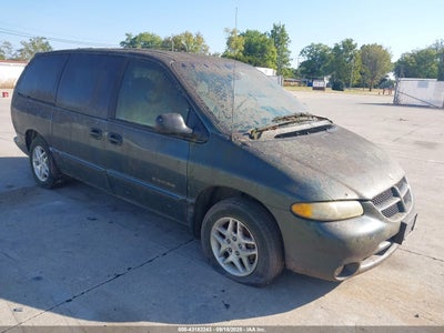 DODGE GRAND CARAVAN 2000