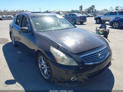 INFINITI G37 2013