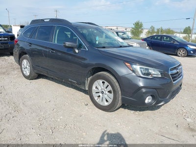 SUBARU OUTBACK 2019