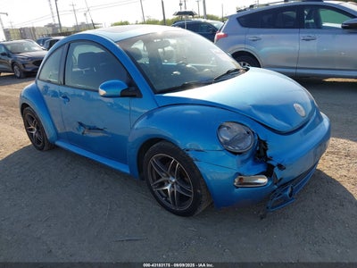 VOLKSWAGEN NEW BEETLE COUPE 2004
