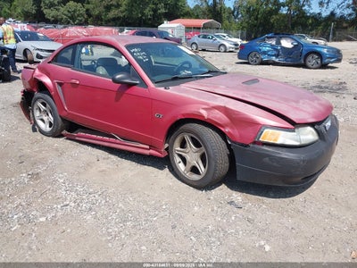 FORD MUSTANG 2000