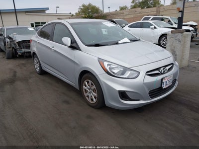HYUNDAI ACCENT 2013