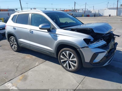 VOLKSWAGEN TAOS 2022