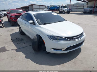 CHRYSLER 200 2016
