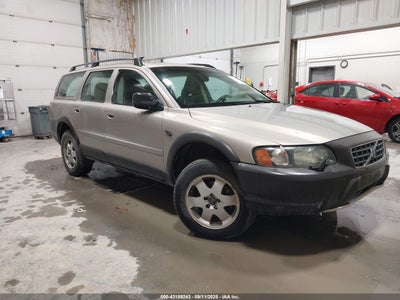 VOLVO V70 2001