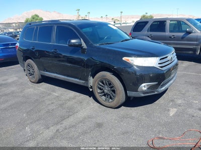 TOYOTA HIGHLANDER 2011