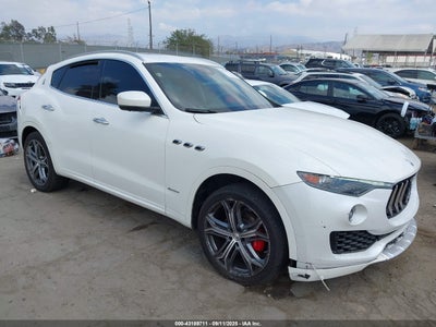 MASERATI LEVANTE 2019
