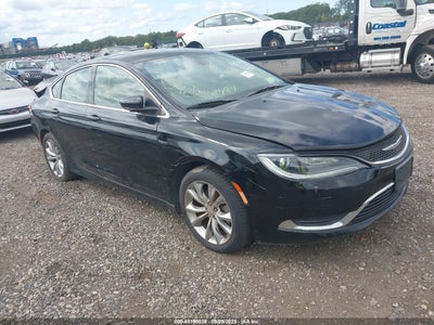 CHRYSLER 200 2017