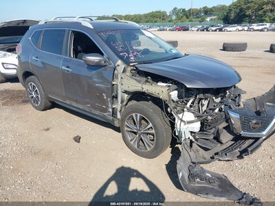 NISSAN ROGUE 2019