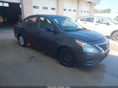 NISSAN VERSA 2015