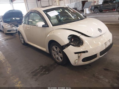 VOLKSWAGEN NEW BEETLE 2007