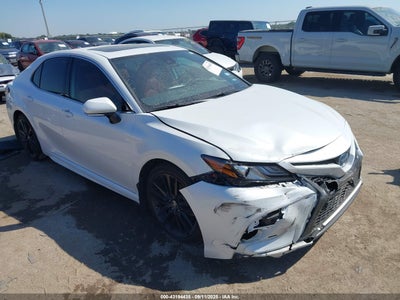 TOYOTA CAMRY HYBRID 2024