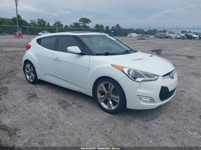 HYUNDAI VELOSTER 2013