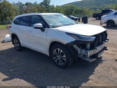 TOYOTA HIGHLANDER 2021