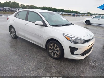 KIA RIO 2023