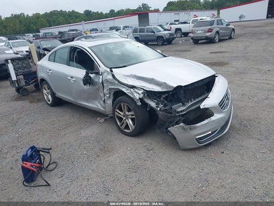 VOLVO S60 2015