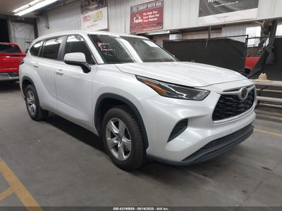 TOYOTA HIGHLANDER 2023