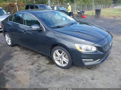 VOLVO S60 2015
