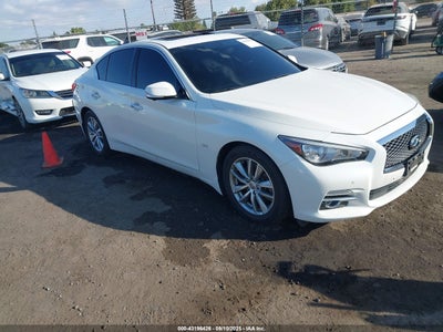 INFINITI Q50 2016