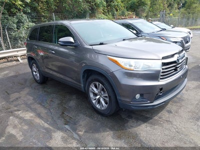 TOYOTA HIGHLANDER 2016