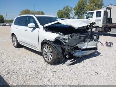 VOLVO XC90 2016