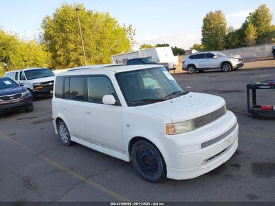 SCION XB 2004